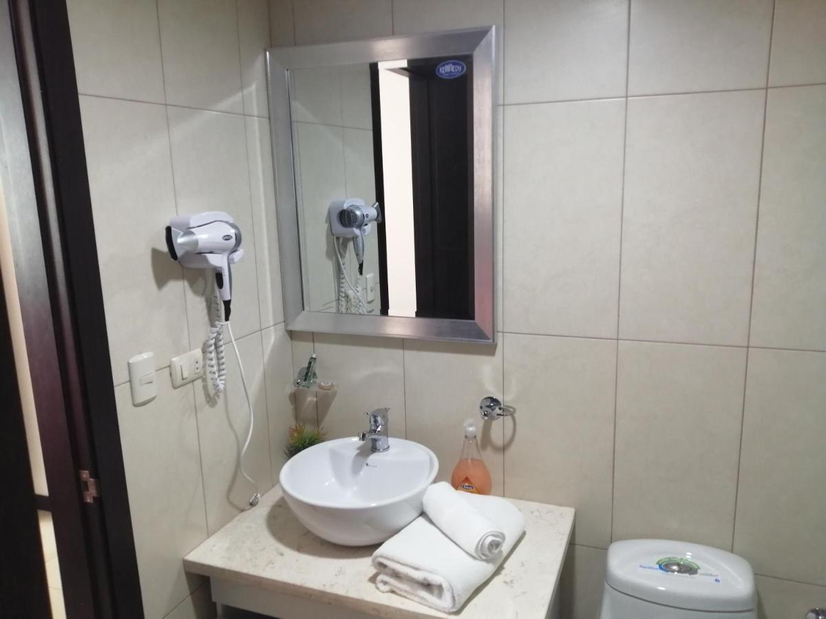 Puerto Santa Ana Suites Guayaquil Luaran gambar