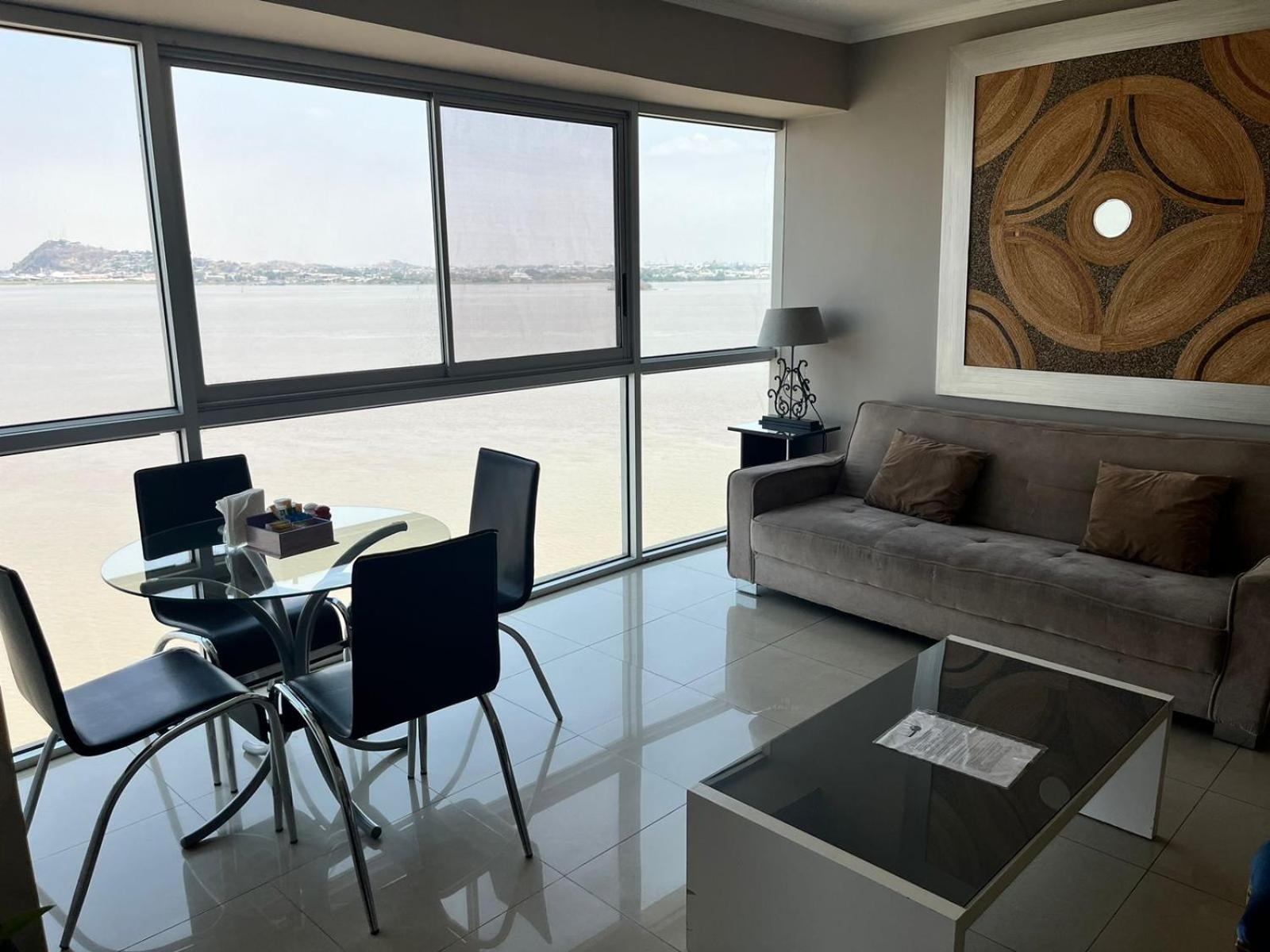 Puerto Santa Ana Suites Guayaquil Luaran gambar