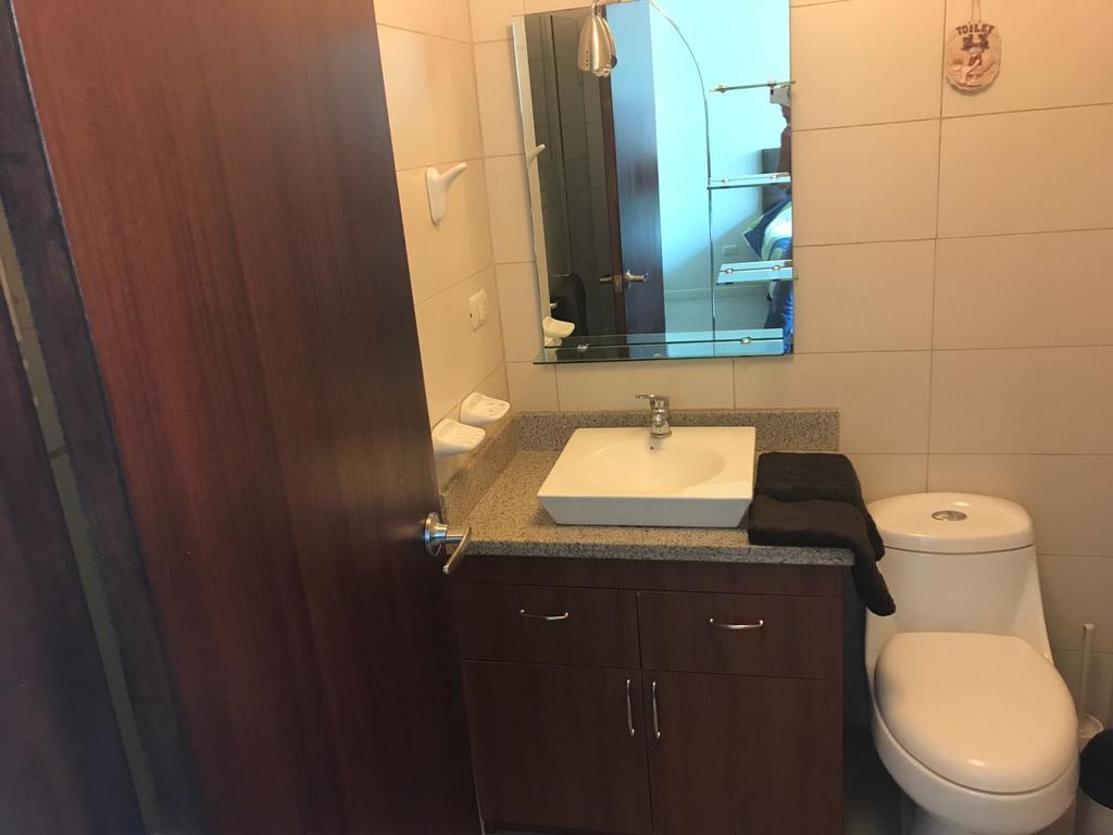 Puerto Santa Ana Suites Guayaquil Luaran gambar