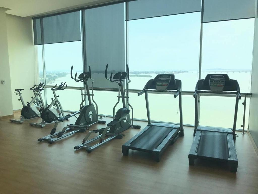 Puerto Santa Ana Suites Guayaquil Luaran gambar
